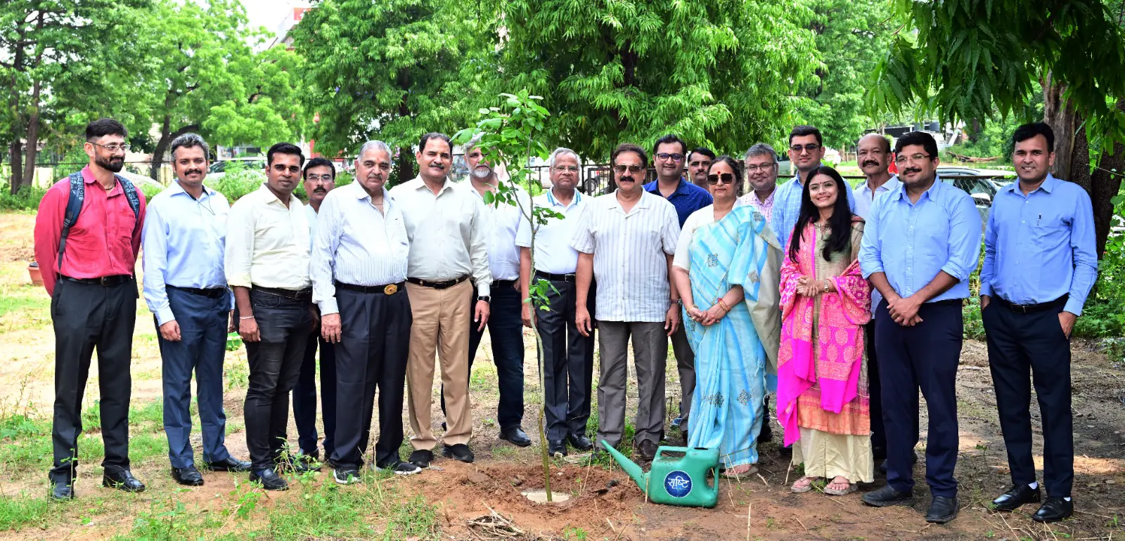 JJS ORGANISING COMMITTEE MEMBERS PLANT SAPLINGS IN RAJASTHAN UNIVERSITY